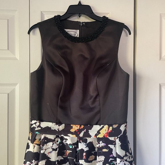 High Low Design Dress - Picture 3 of 6